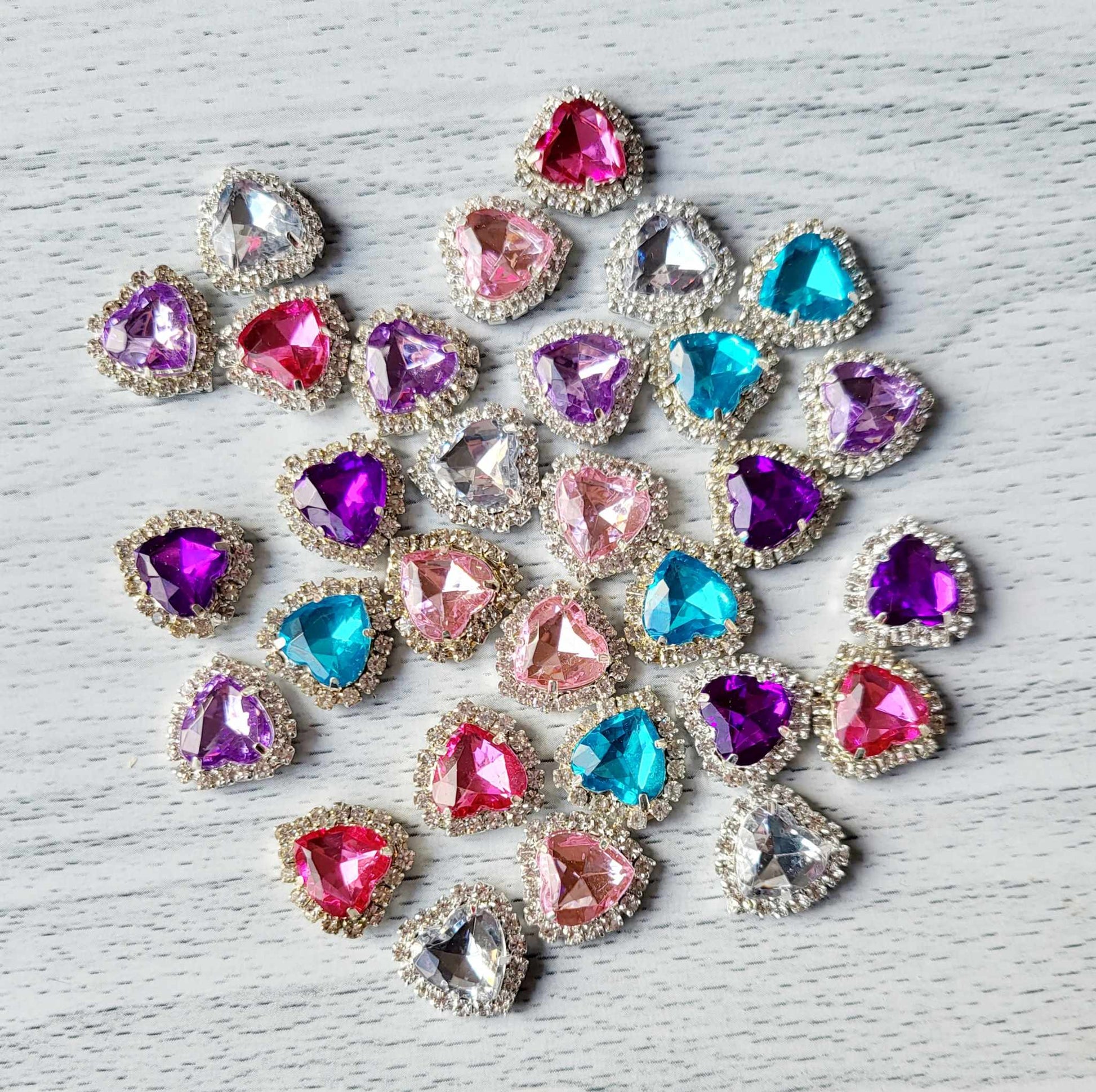 18mm crystal heart embellishments