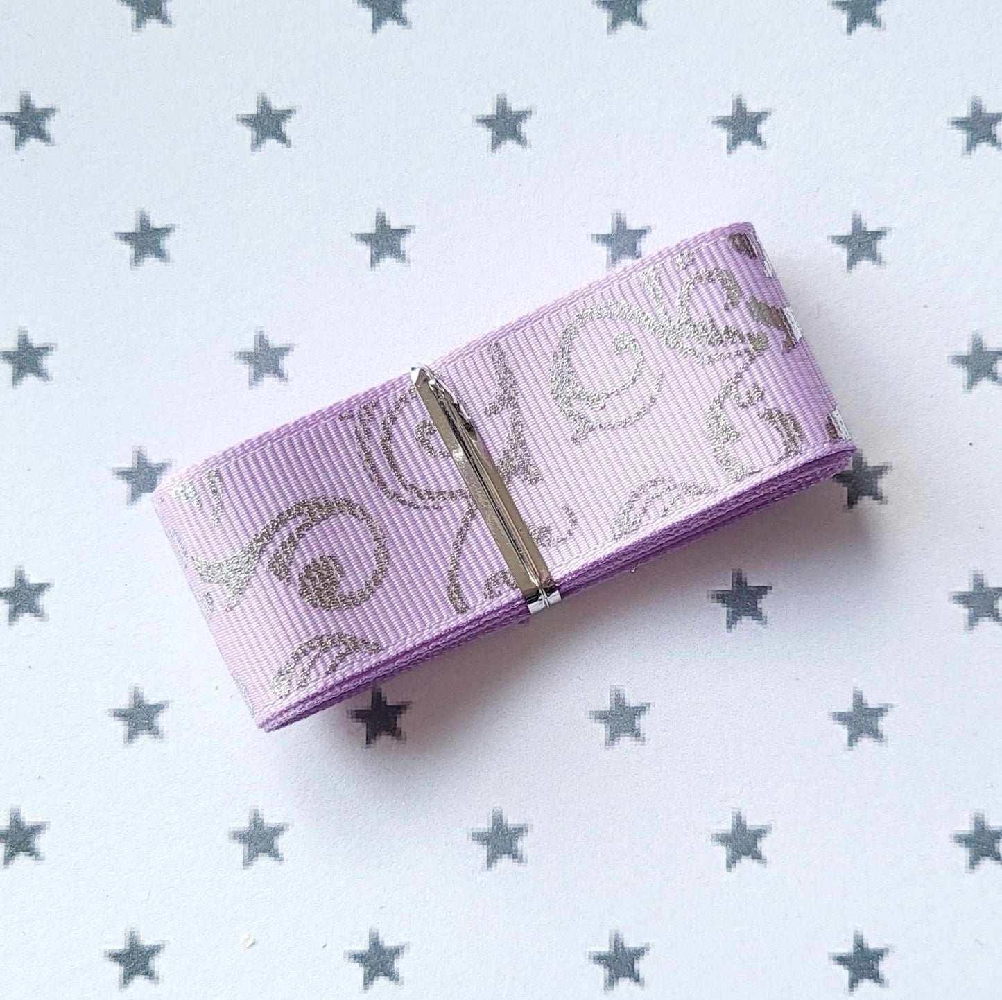 Silver Swirl Foil Embossed Lilac Grosgrain Ribbon (25mm) 1 Metre Lengths Alicia's Craft Supplies